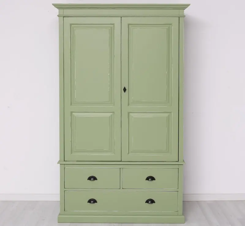 Landhaus Kleiderschrank - verschiedene Varianten wählbar - Massivholz Schrank Angebot