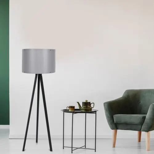 Jetzt Kaufen Stehlampe aus Holz in schwarz mit grauem Hut Φ38x145 cm