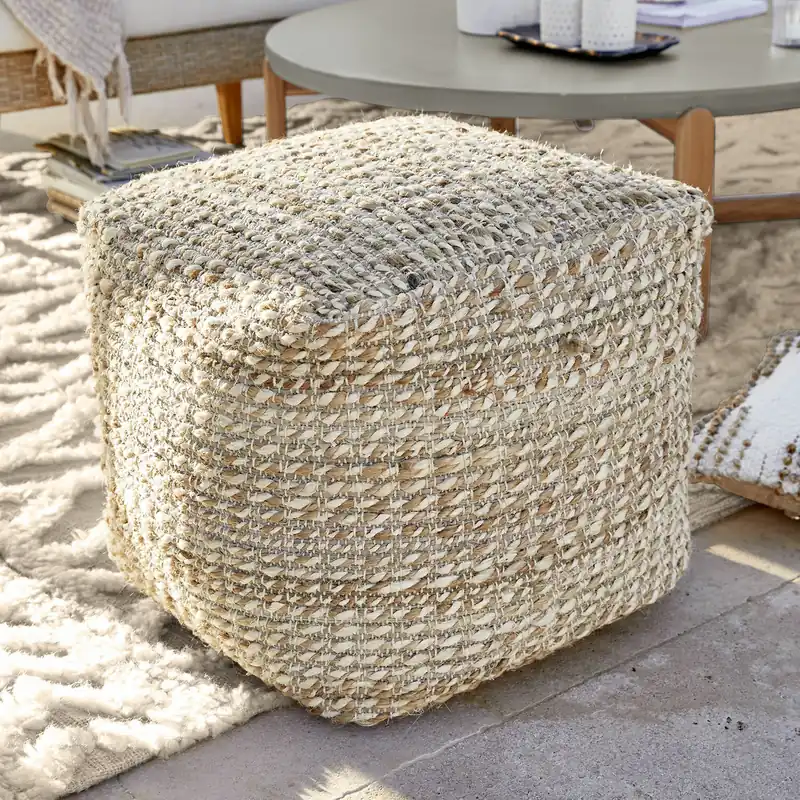 Expressversand Hocker Davin