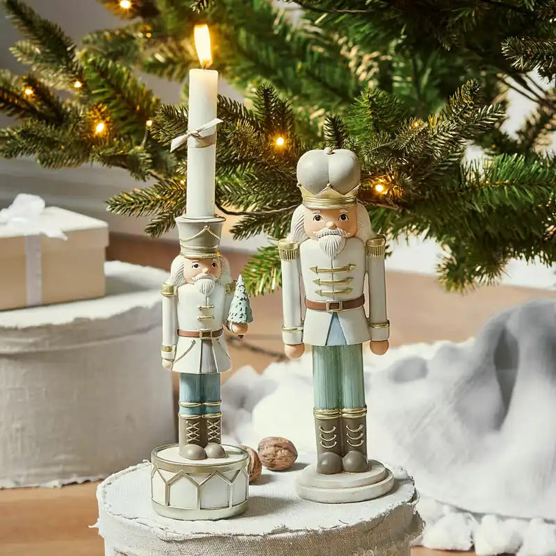 Deko-Nussknacker mit Kerzenständer Ellicott Direkt Vom Hersteller
