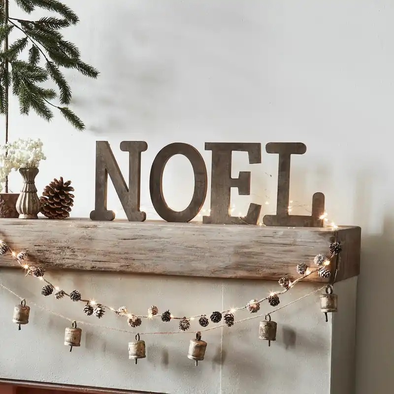 Solange Der Vorrat Reicht Buchstaben NOEL Letters