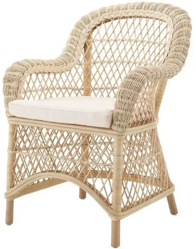 Casa Padrino Luxus Rattan Esszimmerstuhl mit Armlehnen und Kissen Naturfarben / Cremefarben 63 x 68 x H. 88 cm - Esszimmermöbel Sonderaktion
