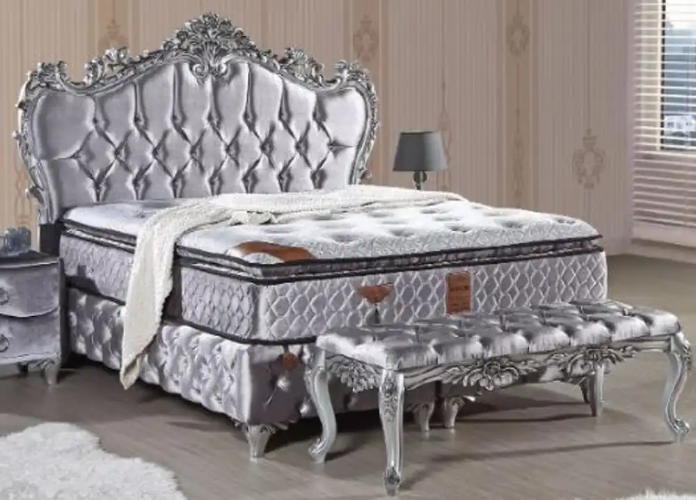 Expressversand Casa Padrino Barock Doppelbett Silber - Prunkvolles Samt Bett mit Glitzersteinen und Matratze - Barock Schlafzimmer Möbel