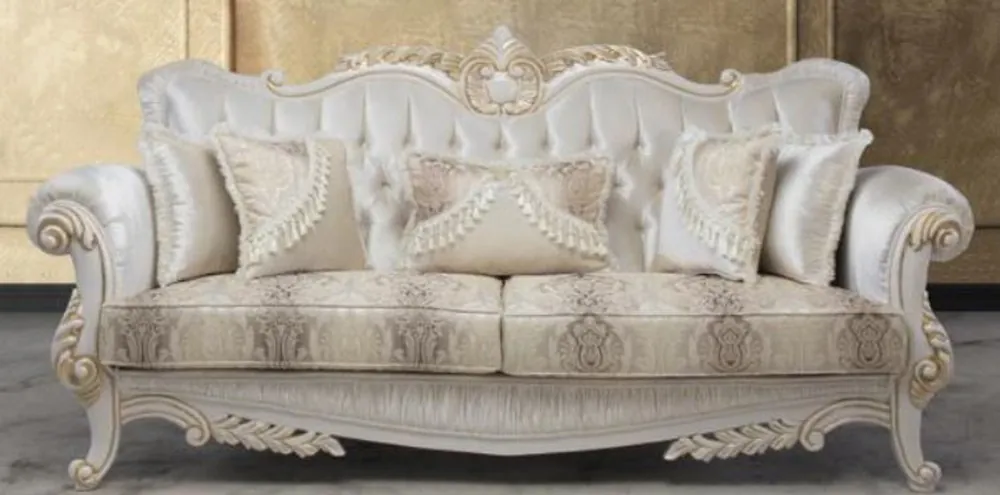 Bestpreis Casa Padrino Luxus Barock Sofa mit dekorativen Kissen Mehrfarbig / Weiß / Gold 237 x 81 x H. 115 cm - Barock Wohnzimmer Möbel