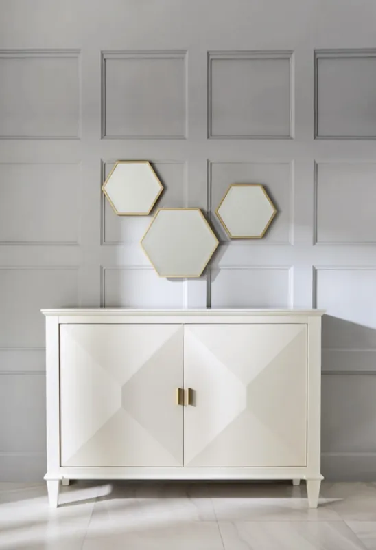 Nur Für Kurze Zeit Casa Padrino Luxus Neoklassik Kommode Weiß / Gold 140 x H100 cm - Sideboard Art Deco Möbel