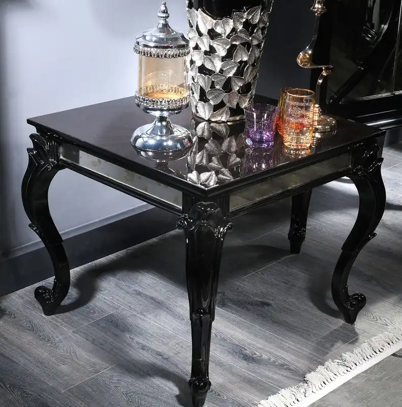 Preisknaller Casa Padrino Luxus Barock Beistelltisch Schwarz / Braun 65 x 65 x H. 57 cm - Edler Massivholz Tisch mit Glasplatte und Spiegelglas - Luxus Qualität