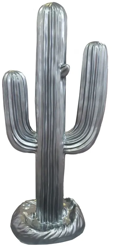 Casa Padrino Designer Skulptur Kaktus Silber 84 x H. 185 cm - Wetterbeständige Gartendeko Nur Für Kurze Zeit