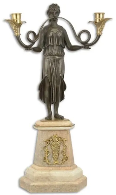 Casa Padrino Barock Kerzenhalter mit dekorativer Bronzefigur und Marmorsockel 29,5 x 19,5 x H. 53,2 cm - Eleganter 2 flammiger Kerzenständer - Wohnzimmer Deko Accessoires Preisreduziert
