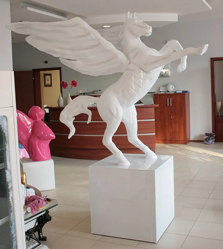 Heißes Angebot Casa Padrino Luxus Dekofigur Pegasus Pferd Weiß 192 x H. 200 cm - Wetterbeständige Gartendeko Skulptur - Hotel & Restaurant Deko