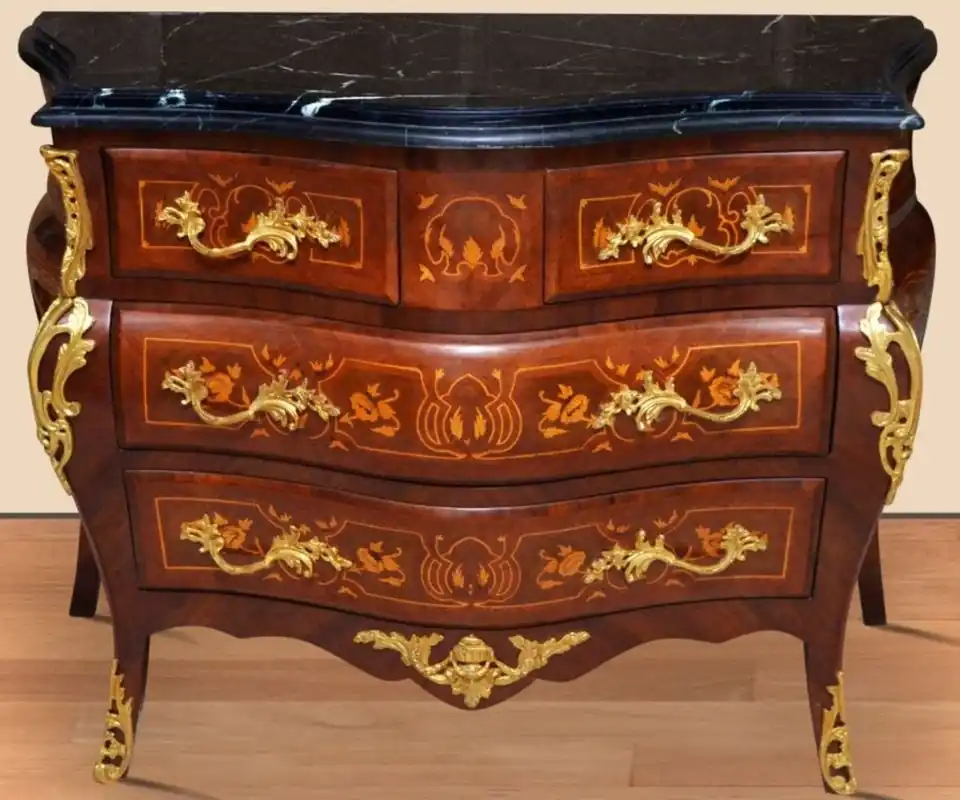Garantierte Lieferung Casa Padrino Barock Kommode Braun / Gold / Schwarz 120 x 50 x H. 85 cm - Handgefertigte Massivholz Kommode mit 4 Schubladen und Marmorplatte - Barock Möbel