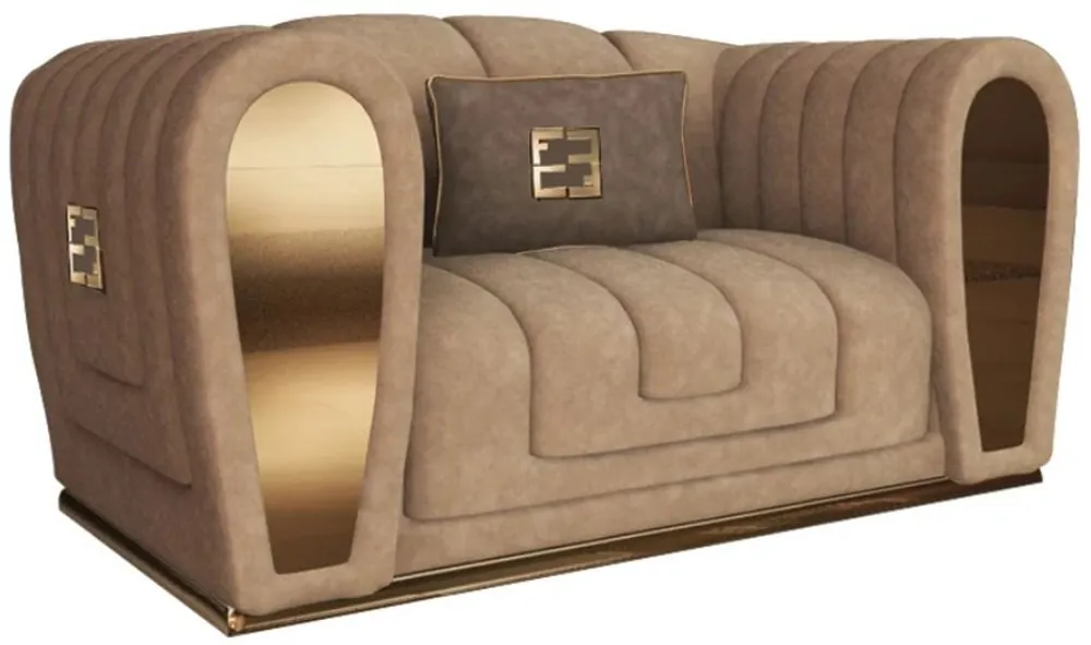 Kracherpreis Casa Padrino Luxus Wildleder Sessel mit dekorativem Kissen Taupefarben / Gold 135 x 100 x H. 76 cm - Hotel Möbel - Luxus Qualität - Made in Italy