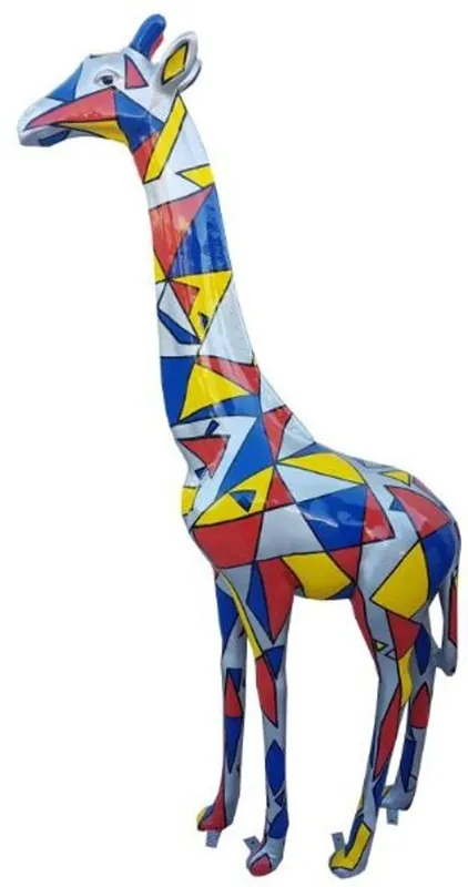 Casa Padrino Designer Deko Giraffe Grau / Mehrfarbig H. 205 cm - Riesige Dekofigur - Tierfigur - Gartendeko Skulptur - Gartenfigur Must-Have