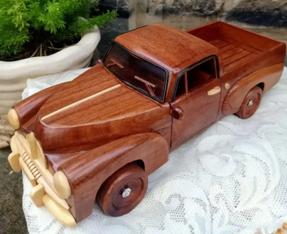 Expressversand Casa Padrino Deko Oldtimer Pickup Auto Braun / Naturfarben 40 x 23 x H. 18 cm - Handgefertigtes Holz Auto - Wohnzimmer Deko - Schreibtisch Deko - Deko Accessoires