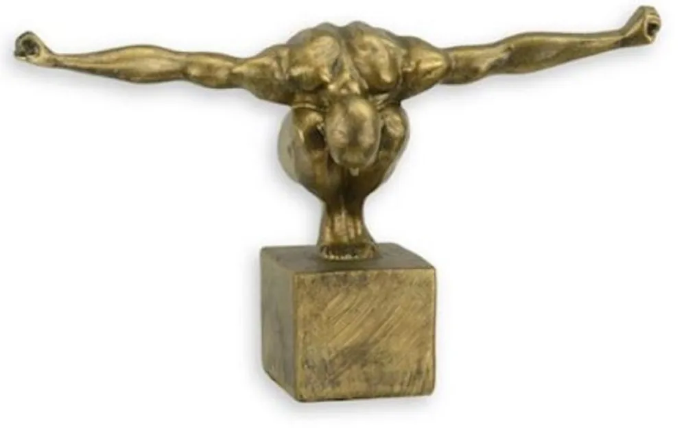 Casa Padrino Kunstharz Dekofigur Turmspringer Athlet Antik Gold 32,1 x 12,4 x H. 20 cm - Wohnzimmer Deko Skulptur - Deko Accessoires Sofort Bestellen