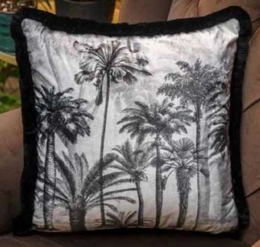 Casa Padrino Luxus Deko Kissen Palmen Design Grau / Schwarz 45 x 45 cm - Bedrucktes Samt Kissen mit Fransen - Deko Accessoires Preisknaller