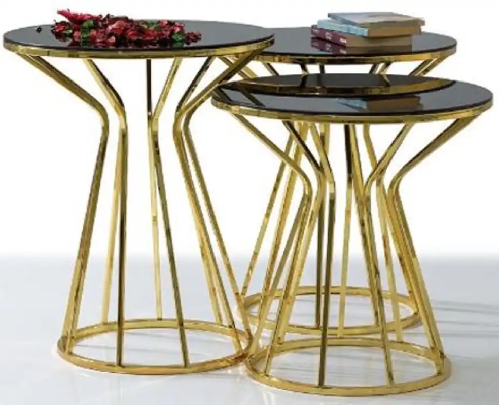 Casa Padrino Designer Beistelltisch Set Gold / Grau - 3 Metall Tische mit Glasplatte - Wohnzimmer Möbel - Luxus Kollektion Zertifiziert