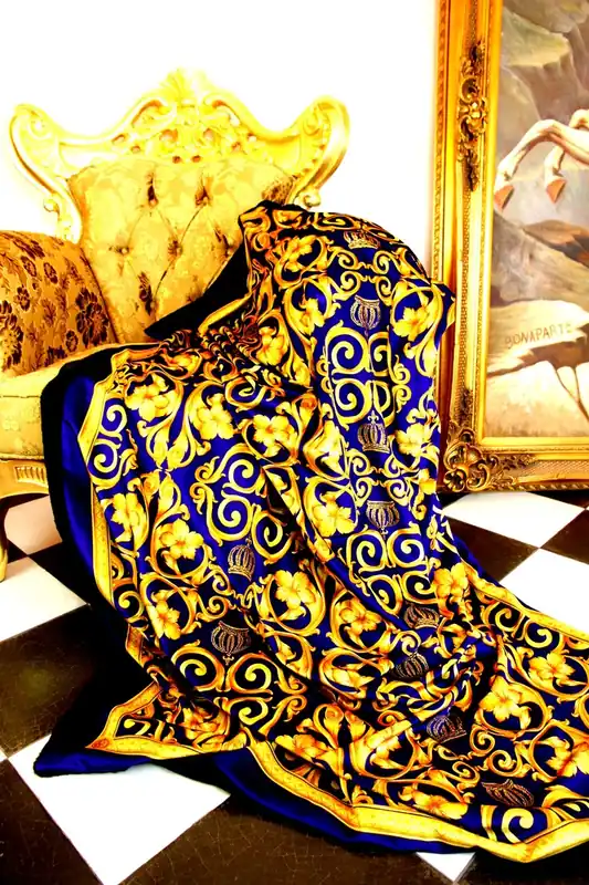 Online Kaufen Luxus Wohndecke Pompöös by Casa Padrino Barock Royalblau / Gold von Harald Glööckler mit Glitzersteinen