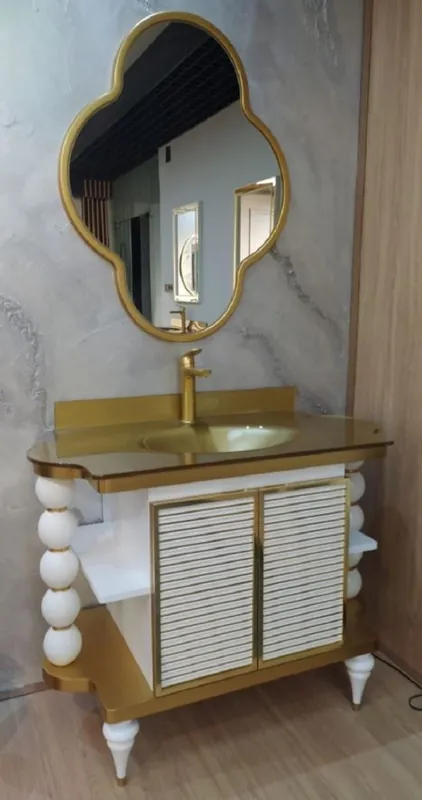 Bestseller Casa Padrino Barock Badezimmer Set Weiß / Gold - 1 Waschtisch mit Glas Waschbecken & 1 Wandspiegel - Barock Badezimmer Möbel