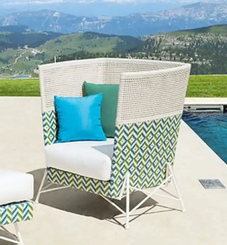 Casa Padrino Luxus Garten Sessel Weiß / Blau / Grün 98 x 85 x H. 104 cm - Handgewebter Wetterbeständiger Hochlehn Sessel - Garten & Terrassen Möbel - Luxus Kollektion Ausverkauf