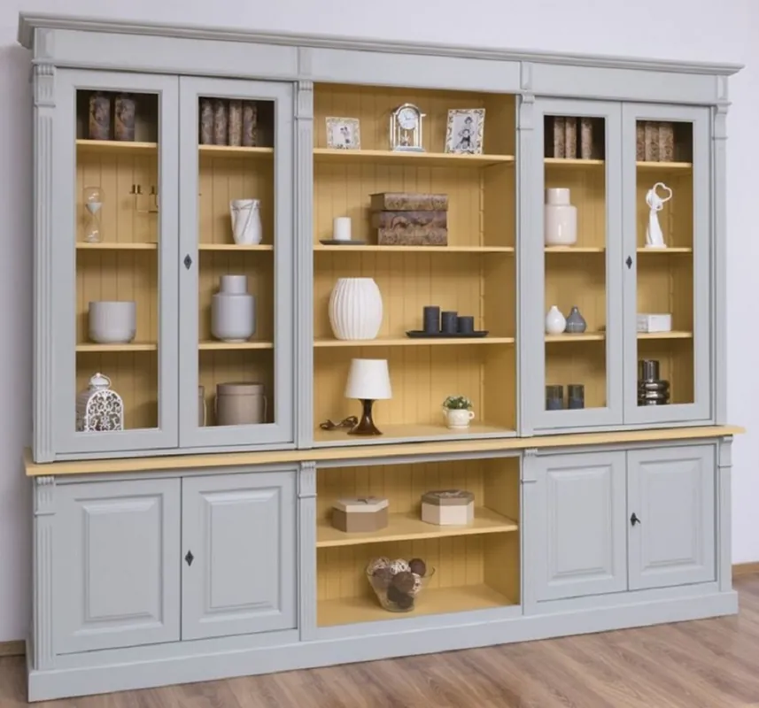 Casa Padrino Landhausstil Wohnzimmerschrank Grau / Gelb 286 x 51 x H. 228 cm - Massivholz Schrank - Bücherschrank - Regalschrank - Landhausstil Möbel Billig