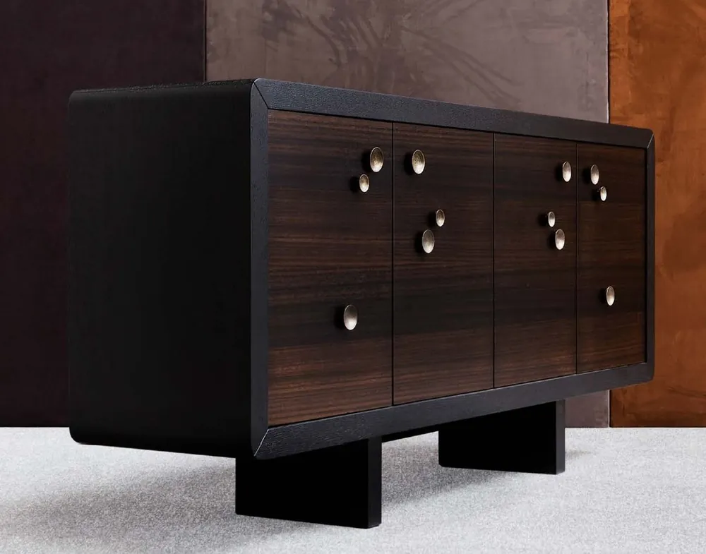 Expressversand Casa Padrino Luxus Sideboard Schwarz / Dunkelbraun 191 x 46 x H. 91 cm - Massivholz Schrank mit 4 Türen - Wohnzimmer Möbel - Hotel Möbel - Luxus Kollektion