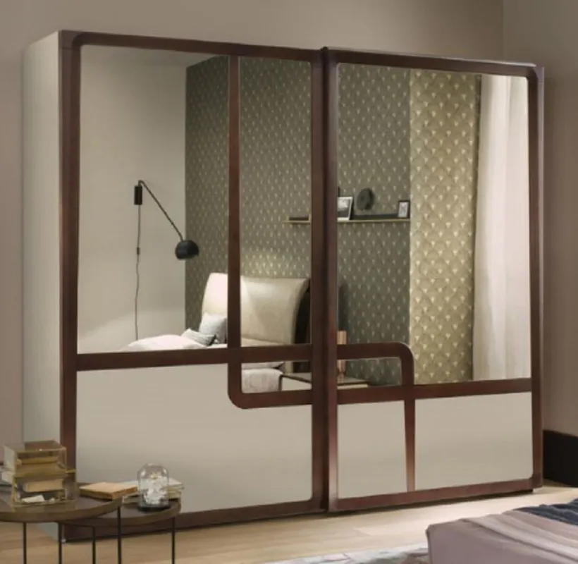 Casa Padrino Luxus Schlafzimmerschrank Weiß / Braun 295 x 67 x H. 250 cm - Edler Massivholz Kleiderschrank mit 2 Schiebetüren - Schlafzimmer Möbel - Luxus Qualität - Made in Italy Neue Ware