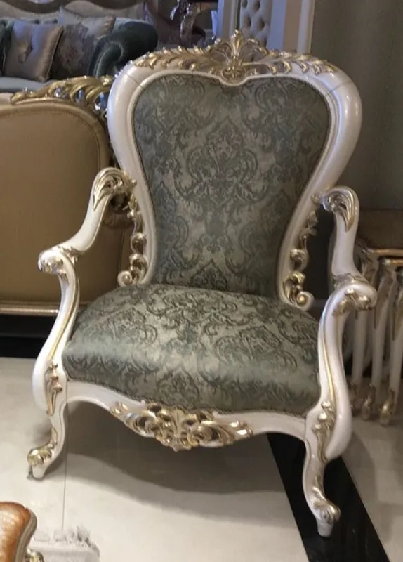 Casa Padrino Luxus Barock Sessel Grün / Weiß / Gold - Handgefertigter Wohnzimmer Sessel mit elegantem Muster - Barock Wohnzimmer Möbel - Edel & Prunkvoll Ausverkauf