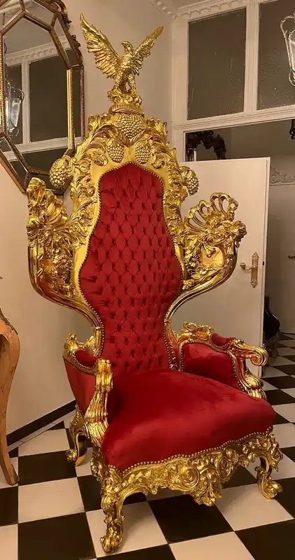 Markenprodukt Casa Padrino Barock Thron Sessel mit edler Adler Skulptur Bordeauxrot / Gold - Handgefertigter Königssessel im Barockstil - Prunkvoller Hochzeitssessel - Barock Riesensessel - Barock Möbel