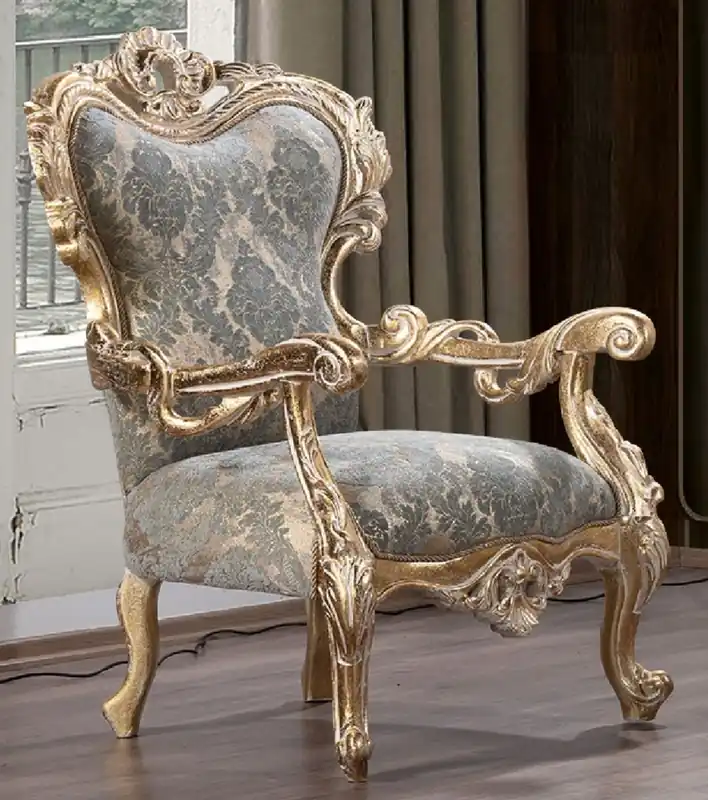 Casa Padrino Luxus Barock Sessel Grün / Antik Gold - Prunkvoller Wohnzimmer Sessel mit elegantem Muster - Luxus Wohnzimmer Möbel im Barockstil - Barock Möbel - Barock Einrichtung Solange Der Vorrat Reicht