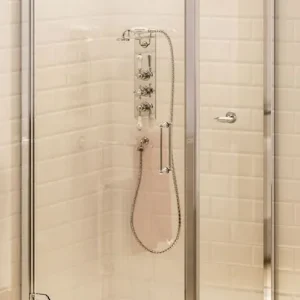 Casa Padrino Luxus Badezimmer Duschtür mit Seitenwand Silber 76 x 76 x H. 195 cm - Duschkabinen Glas Tür - Badezimmer Accessoires - Luxus Duschtüren - Luxus Qualität Jetzt Bestellen