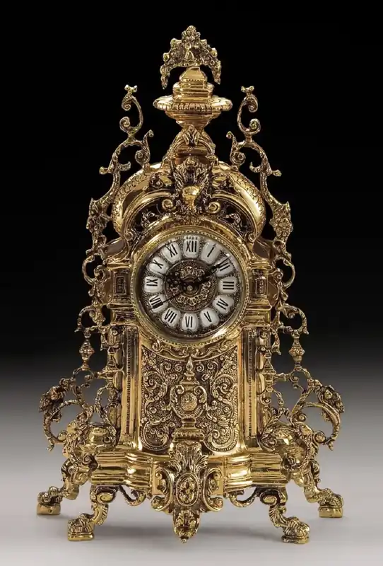 Finale Aktion Casa Padrino Luxus Barock Tischuhr Gold 30 x H. 49 cm - Handgefertigte Bronze Uhr im Barockstil - Barock Schreibtischuhr - Barock Schreibtisch Deko - Barock Deko Accessoires - Barockstil Uhren