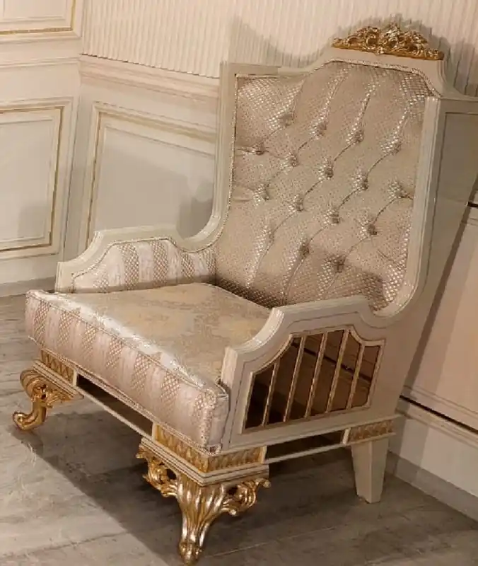 Finale Aktion Casa Padrino Luxus Barock Wohnzimmer Sessel Gold / Creme / Gold - Handgefertigter Barockstil Sessel - Luxus Wohnzimmer Möbel im Barockstil - Barock Möbel - Edel & Prunkvoll