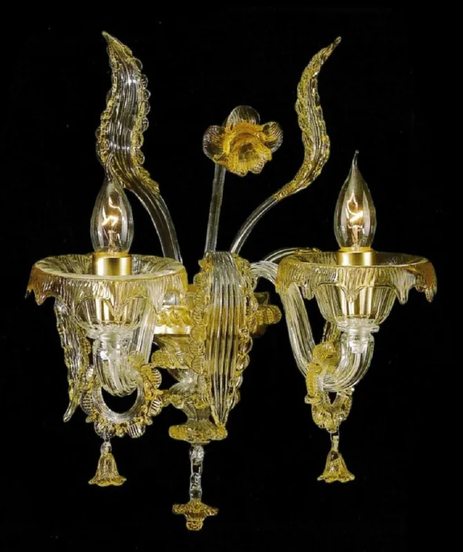 Casa Padrino Luxus Barock Doppel Wandleuchte Bernstein 30 x 25 x H. 40 cm - Prunkvolle Barockstil Murano Glas Wandlampe - Barock Leuchten - Luxus Qualität - Made in Italy Direkt Vom Hersteller