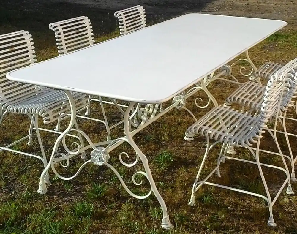 Casa Padrino Jugendstil Garten Esstisch Antik Weiß 250 x 90 x H. 75 cm - Nostalgischer Schmiedeeisen Gartentisch - Jugendstil Schmiedeeisen Garten Möbel - Nostalgische Garten Möbel Aktuell