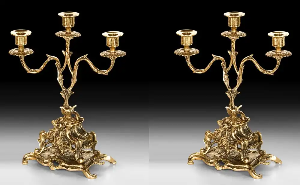 Neue Ware Casa Padrino Luxus Barock Kerzenhalter Set Gold 24 x H. 34 cm - Handgefertigte Barockstil Bronze Kerzenständer - Barock Deko Accessoires - Barock Interior - Barock Möbel - Edel & Prunkvoll