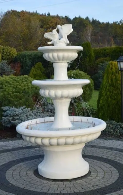 Casa Padrino Barock Springbrunnen mit 2 dekorativen Tauben Weiß Ø 120 x H. 186 cm - Prunkvoller Gartenbrunnen im Barockstil - Runder Gartendeko Stein Brunnen - Barock Garten Deko Accessoires Bestseller
