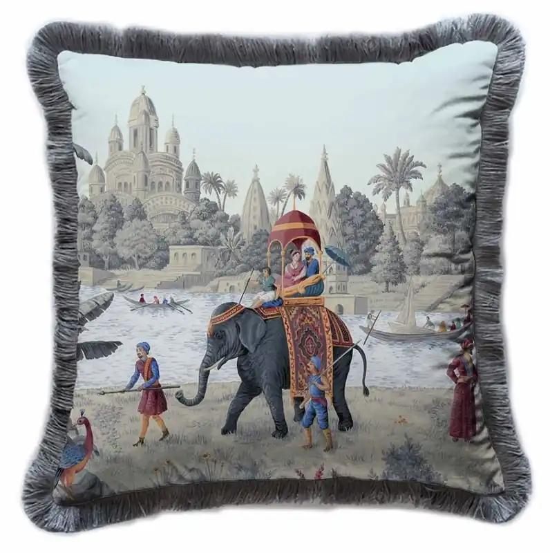 Meistverkauft Casa Padrino Luxus Deko Kissen Palast Mehrfarbig / Grau 45 x 45 cm - Bedrucktes Samt Kissen mit Fransen - Luxus Deko Accessoires