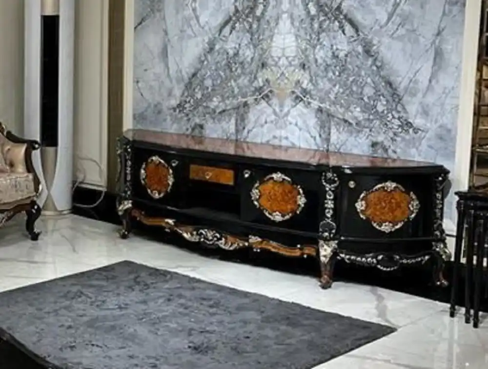 Casa Padrino Luxus Barock TV Schrank Braun / Schwarz / Silber - Prunkvolles Massivholz Sideboard mit 4 Türen und Schublade - Wohnzimmer Möbel im Barockstil - Barock Möbel - Edel & Prunkvoll Markenware