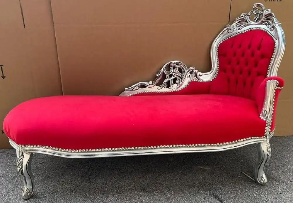 Casa Padrino Barock Chaiselongue Rechte Seite Rot / Silber - Handgefertigte Massivholz Recamiere - Barock Wohnzimmer Möbel - Edel & Prunkvoll Must-Have