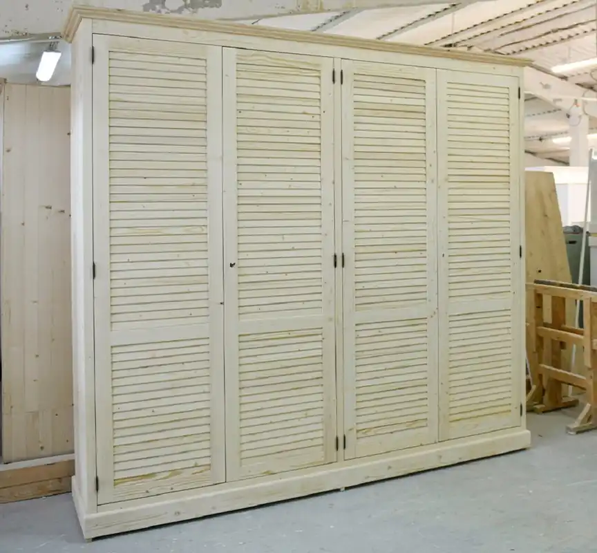 Letzte Chance Casa Padrino Landhausstil Schlafzimmerschrank Naturfarben 254 x 59 x H. 230 cm - Massivholz Kleiderschrank mit 4 Türen und 2 Schubladen - Massivholz Schlafzimmer Möbel im Landhausstil