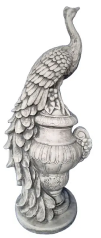 Casa Padrino Barock Garten Deko Skulptur Pfau auf Vase Grau H. 82 cm - Prunkvolle Garten Deko Stein Figur - Barock Garten Deko Accessoires - Barock Garten Skulpturen Top-Seller
