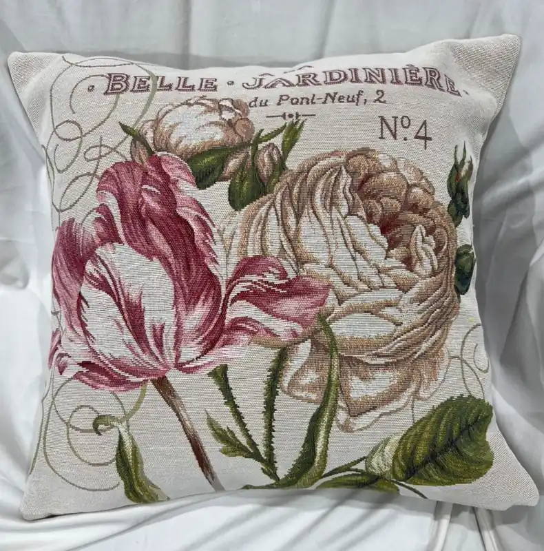 Solange Der Vorrat Reicht Casa Padrino Luxus Deko Kissen Rosen Creme / Mehrfarbig 45 x 45 cm - Bedrucktes Zierkissen mit edlem Gobelin Stoff - Luxus Deko Accessoires