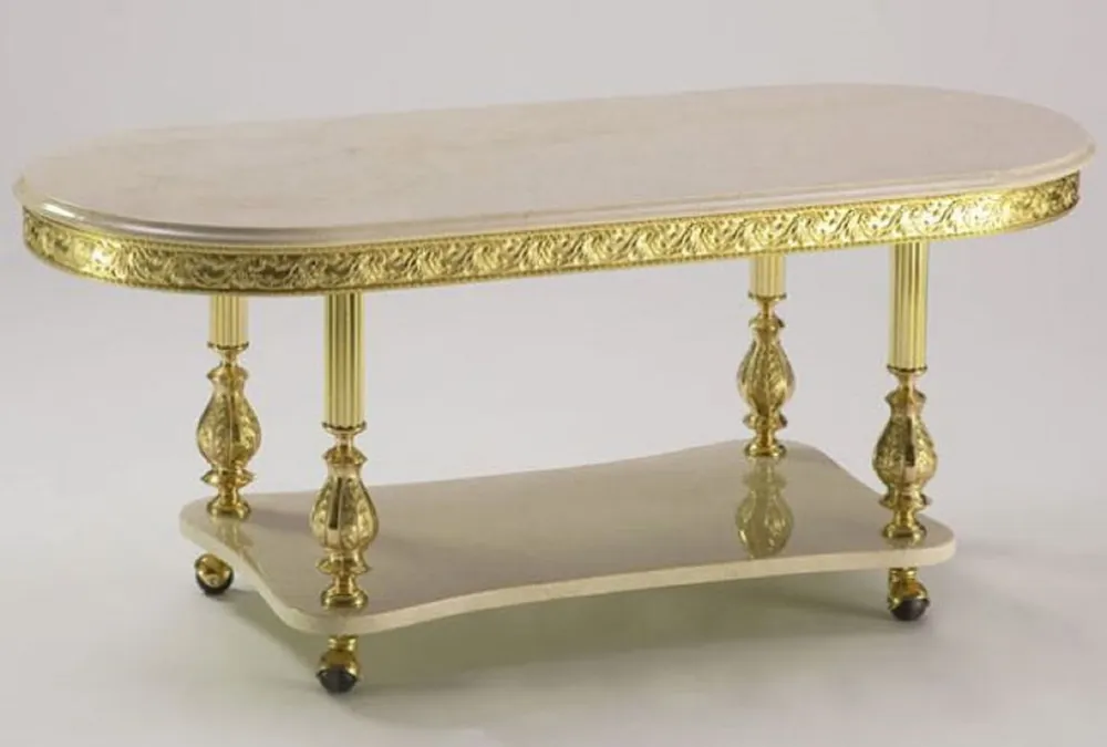 Casa Padrino Luxus Barock Couchtisch Creme / Gold 120 x 50 x H. 43 cm - Ovaler Barockstil Wohnzimmertisch mit Marmor Tischplatten und Rollen - Barock Möbel - Luxus Qualität - Made in Italy Online Kaufen