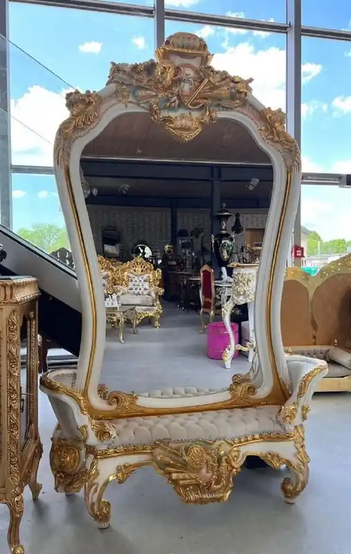 Casa Padrino Barock Spiegel mit Sitzbank Weiß / Grau / Mehrfarbig / Gold - Prunkvolle Barock Spiegelkonsole - Garderoben Möbel Barockstil - Barock Möbel - Edel & Prunkvoll Top-Angebot