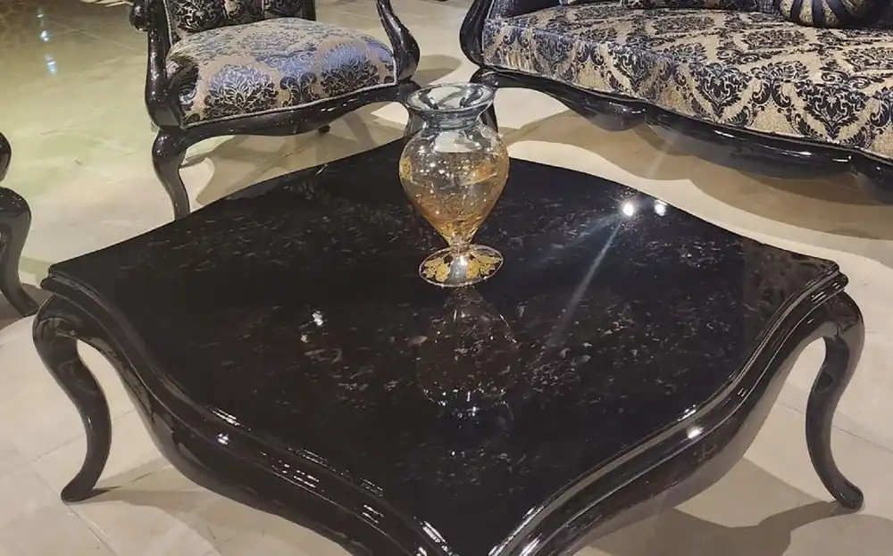 Casa Padrino Luxus Barock Couchtisch Schwarz - Prunkvoller Barockstil Wohnzimmertisch - Luxus Wohnzimmer Möbel im Barockstil - Barock Möbel - Edel & Prunkvoll Solange Der Vorrat Reicht