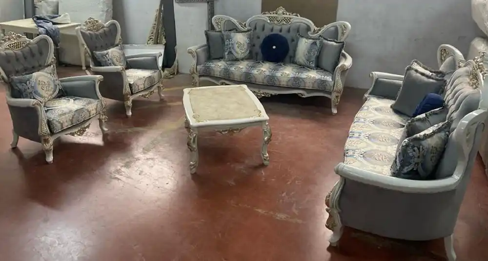 Meistverkauft Casa Padrino Luxus Barock Wohnzimmer Set Grau / Mehrfarbig / Weiß / Gold - 2 Barock Sofas & 2 Barock Sessel & 1 Barock Couchtisch - Handgefertigte Barock Wohnzimmer Möbel - Edel & Prunkvoll