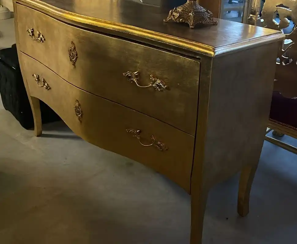 Casa Padrino Barock Kommode mit 2 Schubladen Gold - Handgefertigte Massivholz Kommode im Barockstil - Schlafzimmer Möbel im Barockstil - Barock Möbel Neu