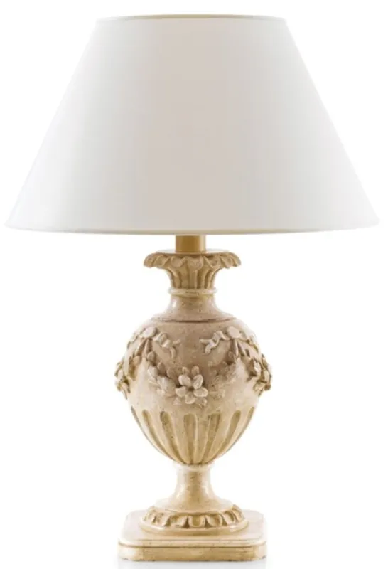 Casa Padrino Luxus Barock Tischleuchte Antik Beige / Weiß Ø 23 x H. 51,5 cm - Prunkvolle Barockstil Schreibtischleuchte mit Lampenschirm - Luxus Qualität - Made in Italy Garantierte Lieferung