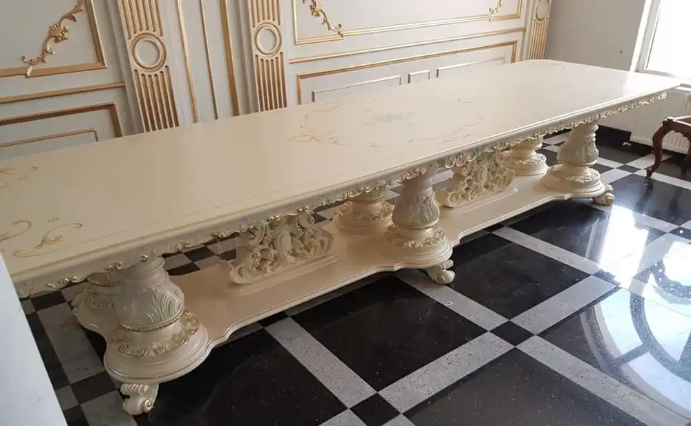 Casa Padrino Luxus Barock Esstisch Elfenbein / Mehrfarbig / Gold - Riesiger Massivholz Esszimmertisch im Barockstil - Barock Esszimmer & Hotel Möbel - Luxus Qualität - Made in Italy Expressversand