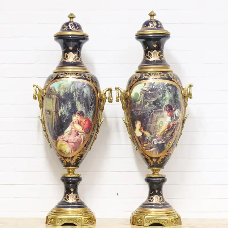 Casa Padrino Luxury Porcelain Vases Set Purple / Gold 30 x H. 100 cm - Baroque Decorations Nur Für Kurze Zeit
